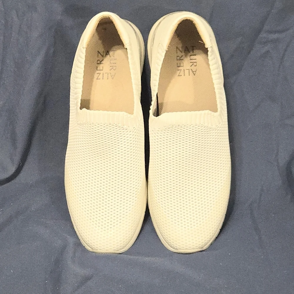 Naturalizer Lafayette Slip-on Sneakers White Fly Knit - Women's Size 8.5 - Picture 2 of 8
